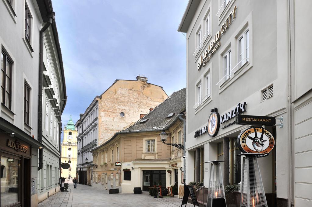 Aplend City Hviezdoslavovo Namestie Братислава Экстерьер фото